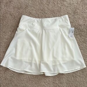 NWT Maurices White Athletic Skort Sz M